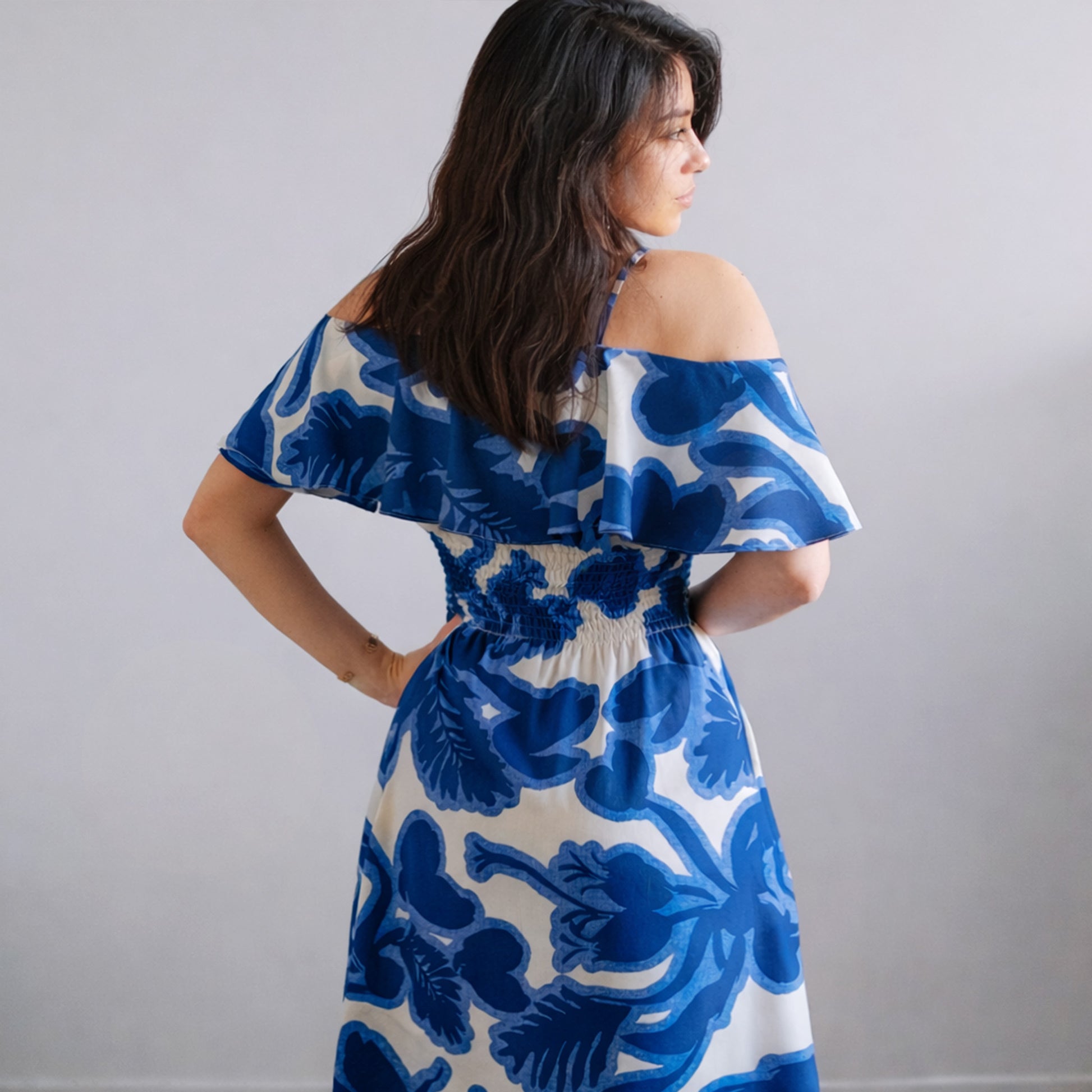 Patron robe grand volant dos
