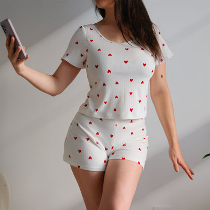 Patron pyjama haut à dentelle et mini short