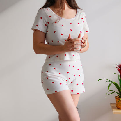 Patron pyjama haut à dentelle, manche courte et mini short
