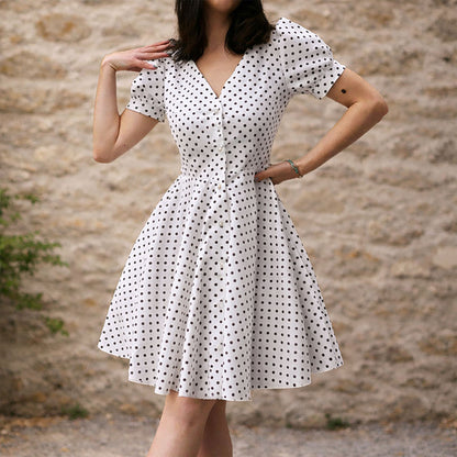 Patron PDF robe vintage rétro - manches bouffantes - jupe volumineuse - Brune couture